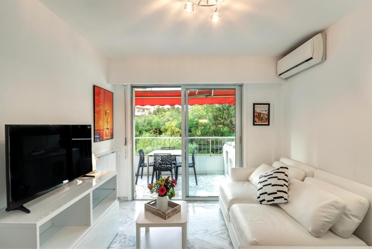 Appartement 2 Pieces Au Calme Proche Martinez Avec Parking Prive Cannes Buitenkant foto