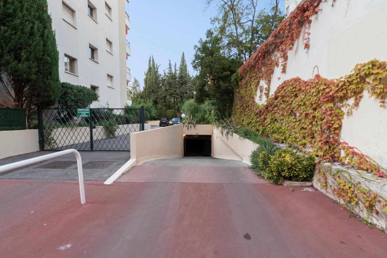 Appartement 2 Pieces Au Calme Proche Martinez Avec Parking Prive Cannes Buitenkant foto