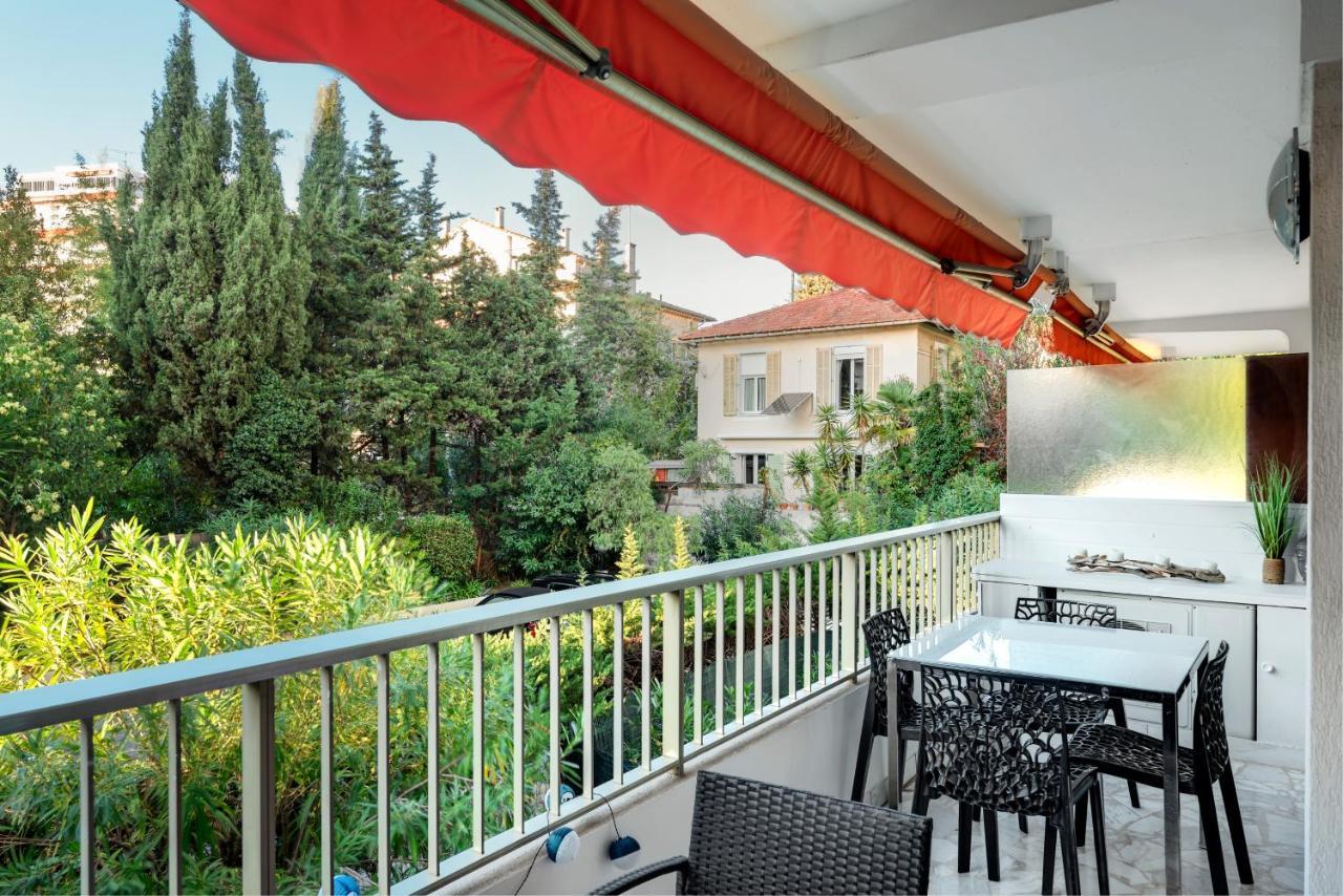 Appartement 2 Pieces Au Calme Proche Martinez Avec Parking Prive Cannes Buitenkant foto